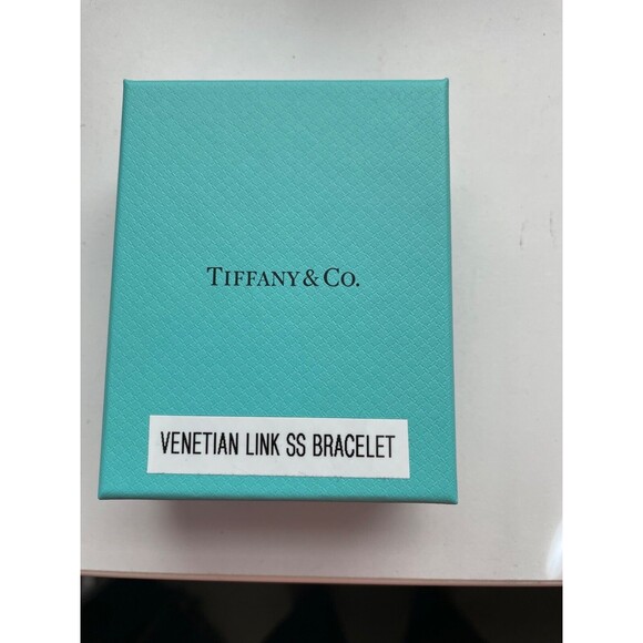 Tiffany Sterling Silver Venetian Link Bracelet - Size Medium - Picture 6 of 6